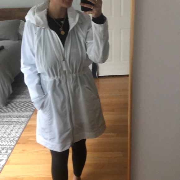 rain drop jacket athleta